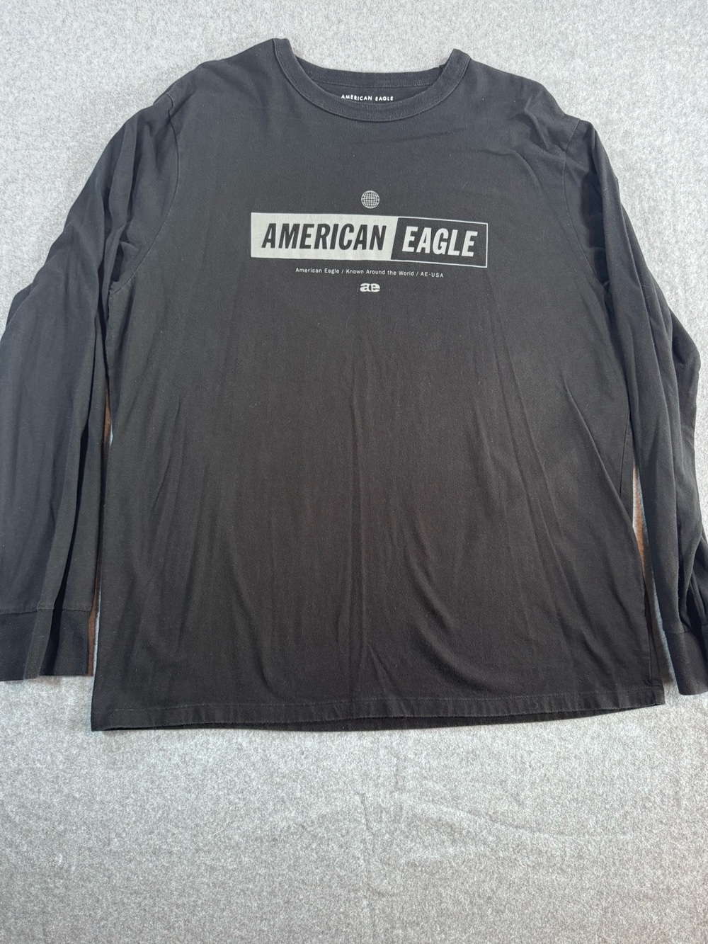 American Eagle Outfitters Black Long Sleeve Logo Tee